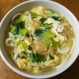 チンゲン菜と揚げの卵とじうどん